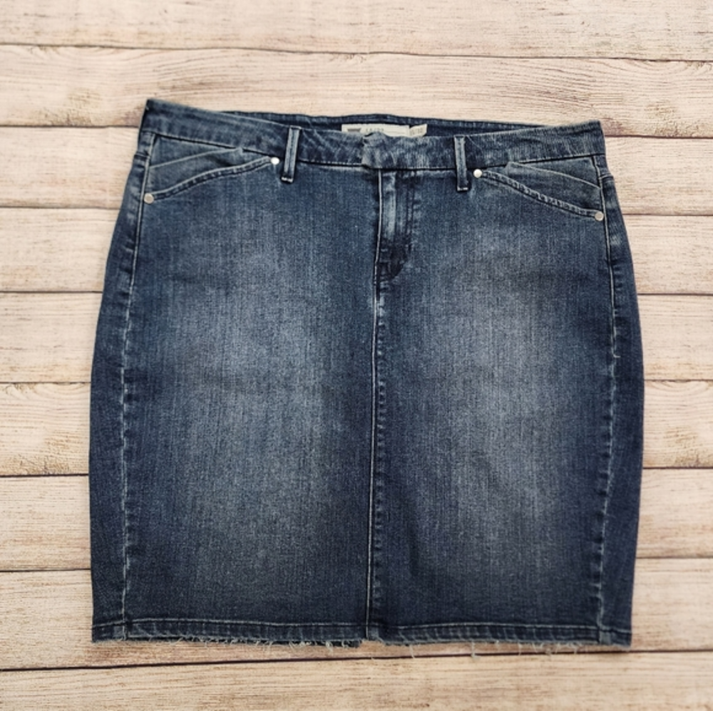 Levi's Denim Jean Mini Skirt
